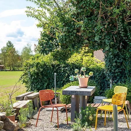 Bodenseenahe Ruhige Ferienoase Apartment Uhldingen-Muehlhofen