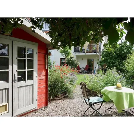 Bodenseenahe Ruhige Ferienoase Apartment *